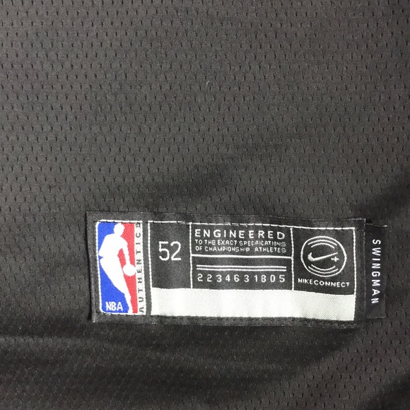 Luka Doncic Alternate Mavericks Jersey - Picture 3 of 3